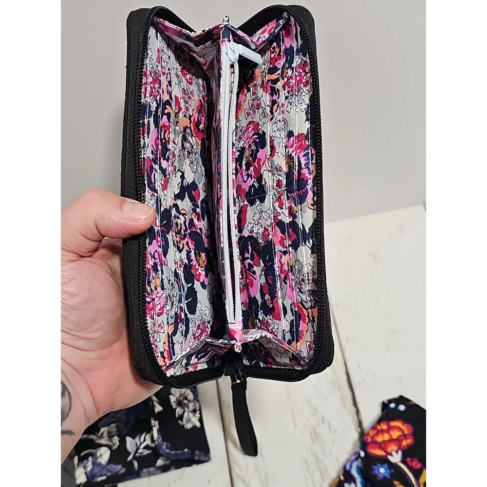 Vera Bradley this lot